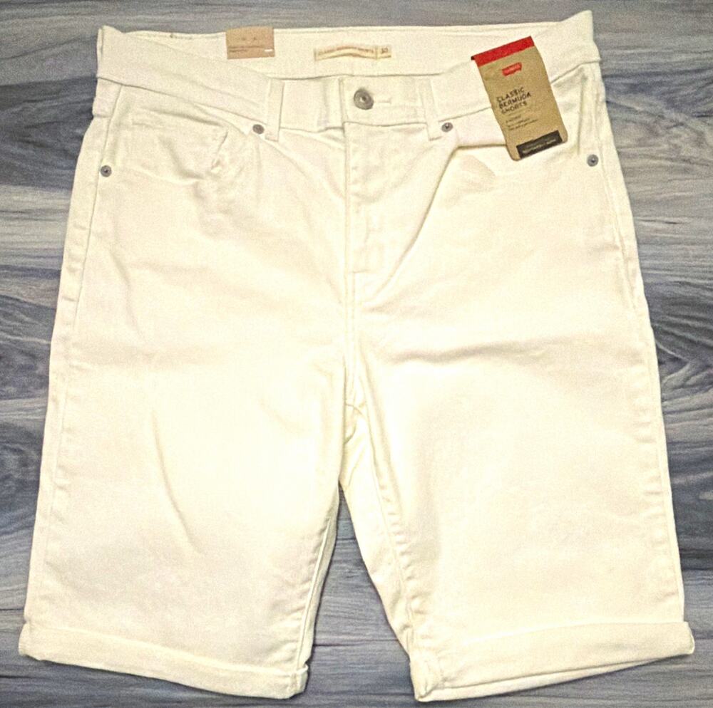 Levi's Classic Bermuda Shorts Women’s 30 White Mid Rise Slim Cotton Denim